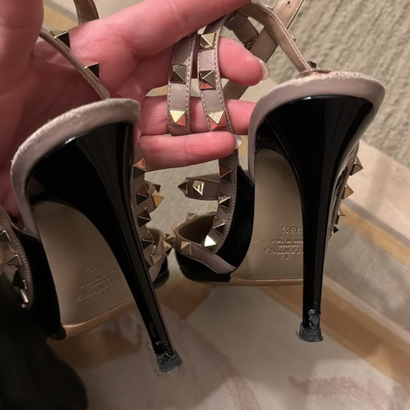 VALENTINO Rockstud - Picture 7 of 9